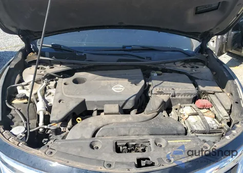 2015 Nissan Altima 2.5 from USA, damaged, VIN 1N4AL3AP8FC158883